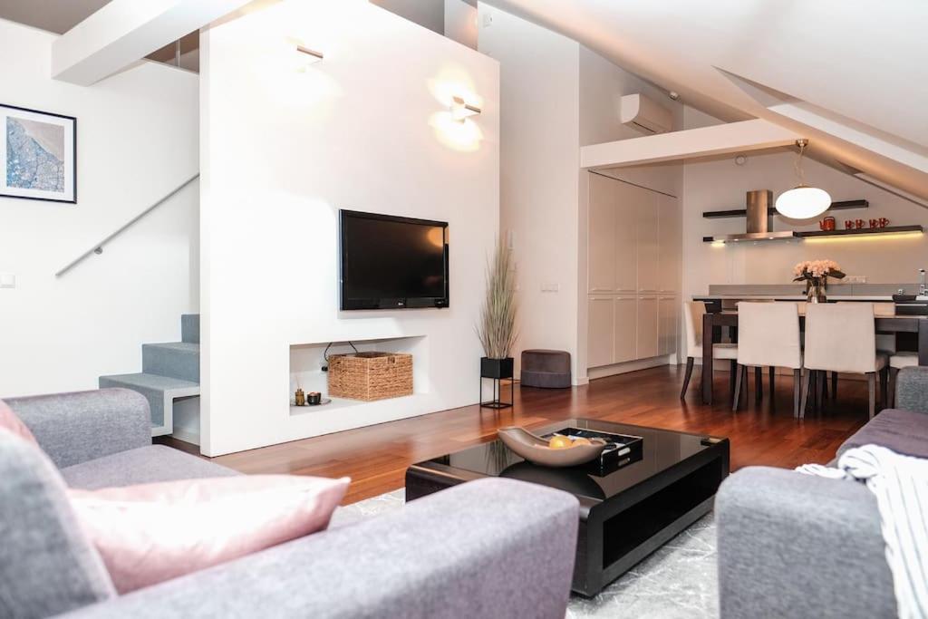#Stayhere - Spacious Luxury Town Hall 3Bdr Apartment Vilnius Ngoại thất bức ảnh