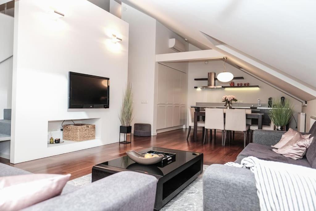 #Stayhere - Spacious Luxury Town Hall 3Bdr Apartment Vilnius Ngoại thất bức ảnh