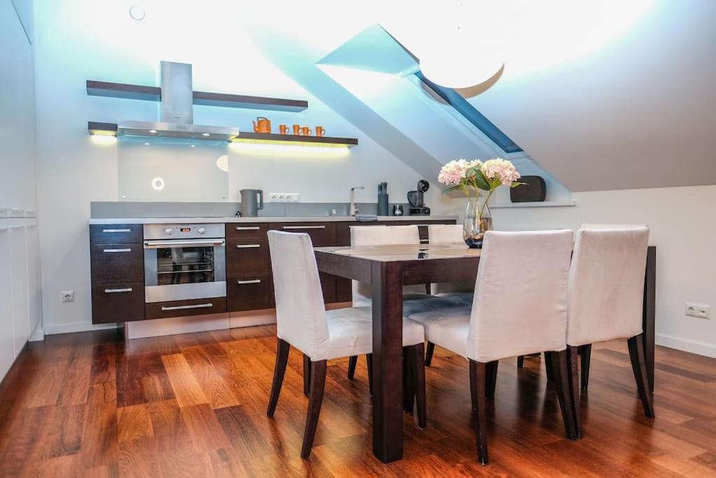 #Stayhere - Spacious Luxury Town Hall 3Bdr Apartment Vilnius Ngoại thất bức ảnh